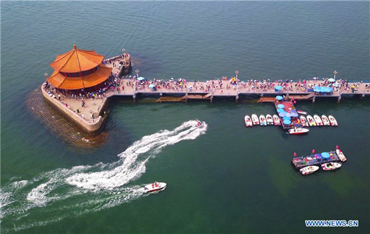 Scenery of Zhanqiao Pier in Qingdao